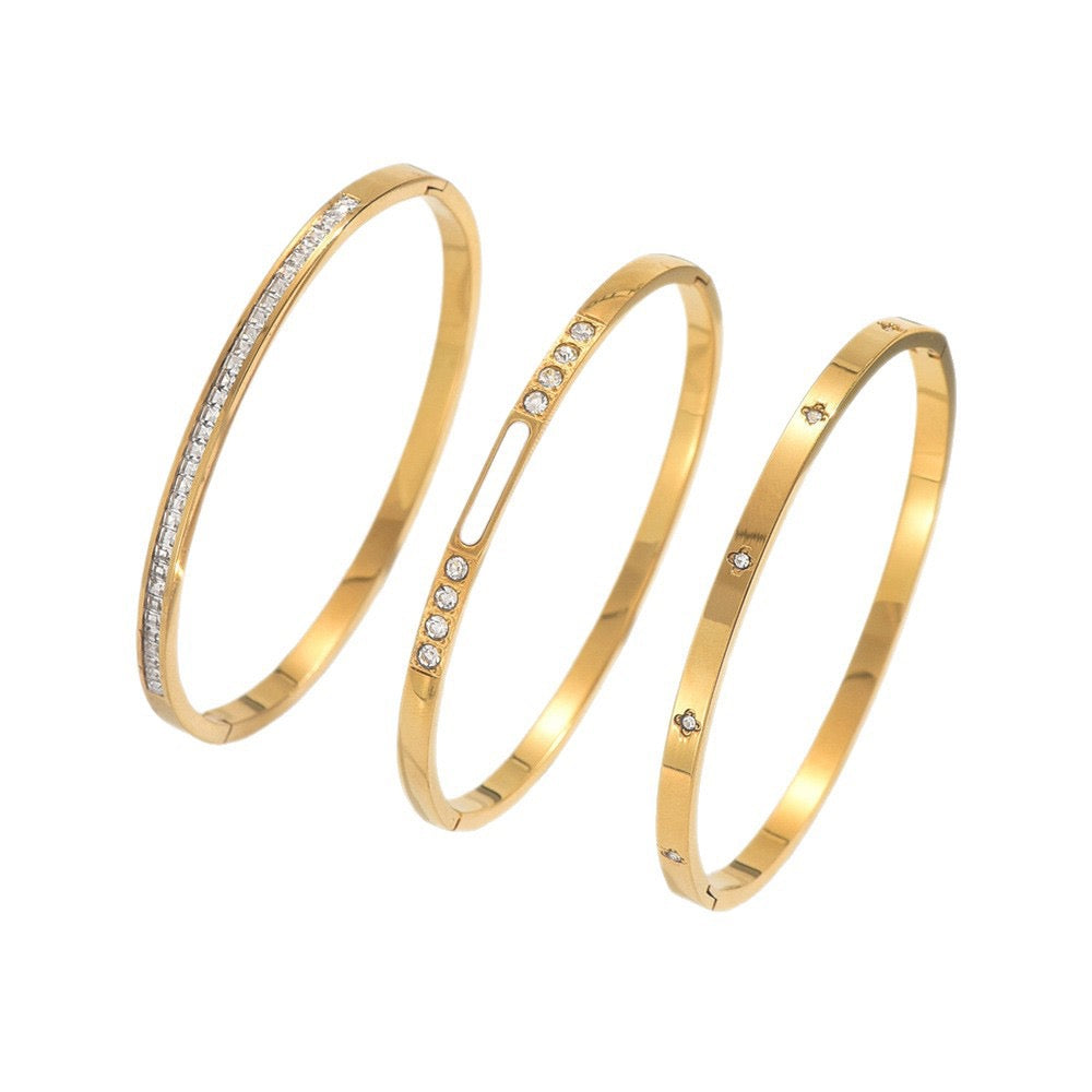 Slim White Mark 3 in 1 Bangle Set