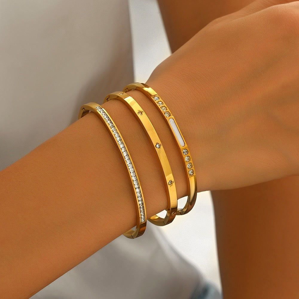 Slim White Mark 3 in 1 Bangle Set
