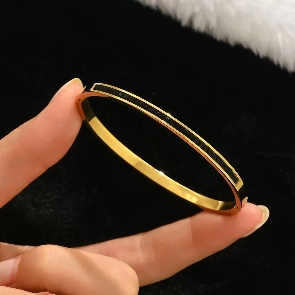 Black Flower 3 in 1 Bangle Set