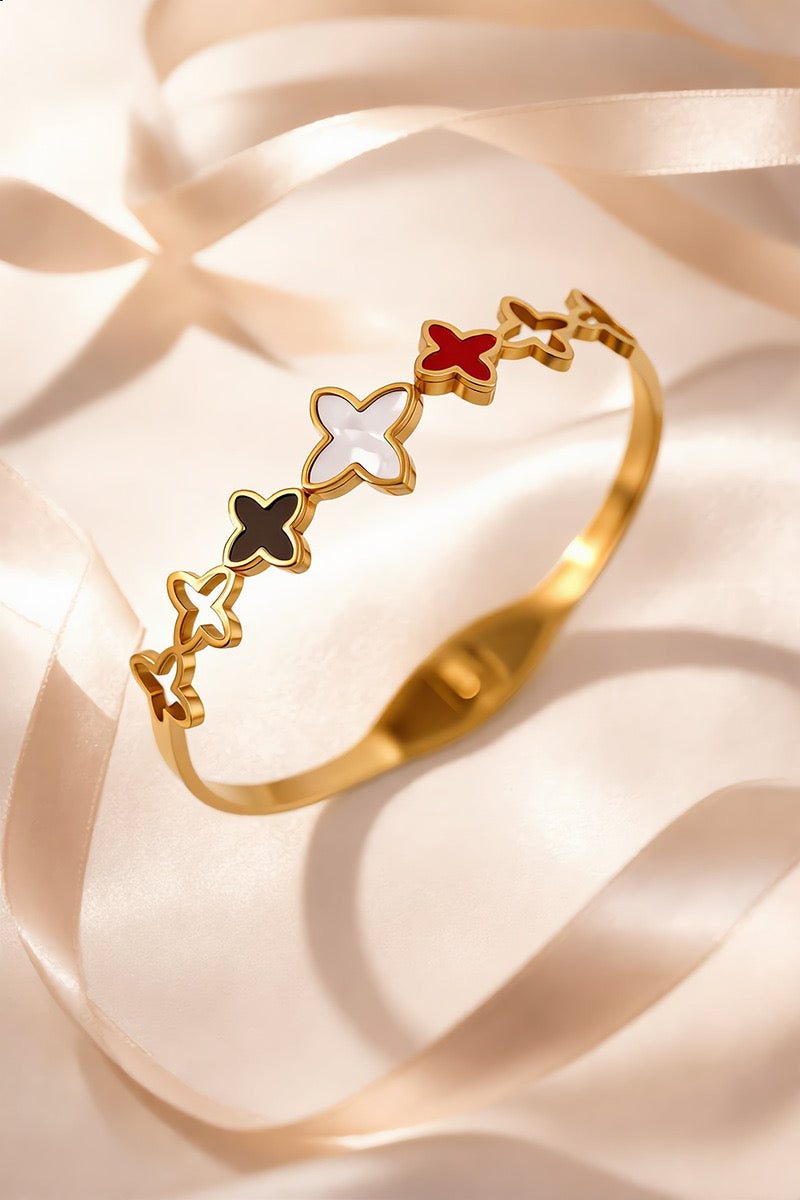 Minimalist Diamond Star Non Tarnish Bangle